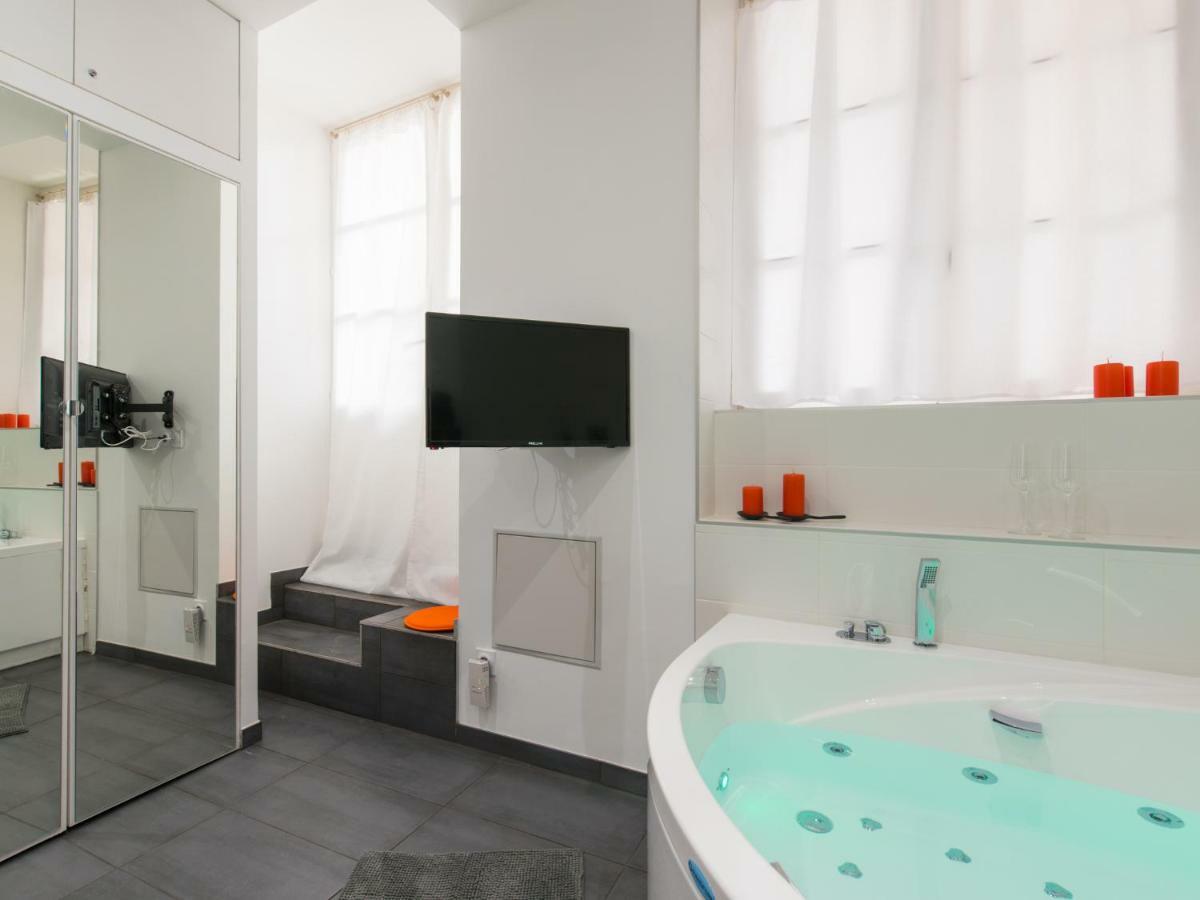 Luxury Studio & Spa-Lyon Centre 외부 사진